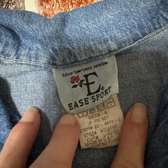 90s Vintage blue denim chambray tie front crop top shirt Size 4 women’s Small - Picture 3 of 4